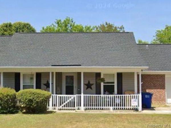 372 Woodberry Circle, Raeford, NC 28376