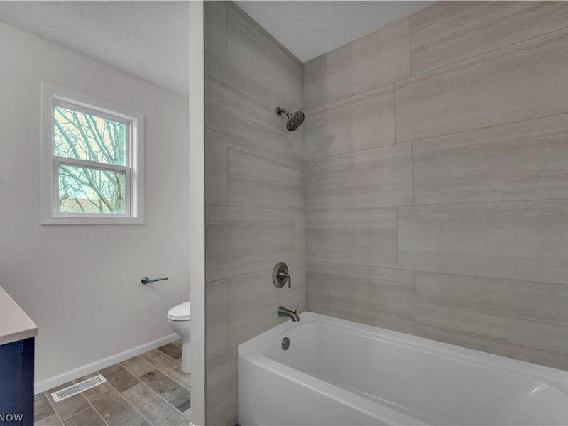 23219 Bennington Hamlet Circle, Euclid, OH 44123 Photo 19