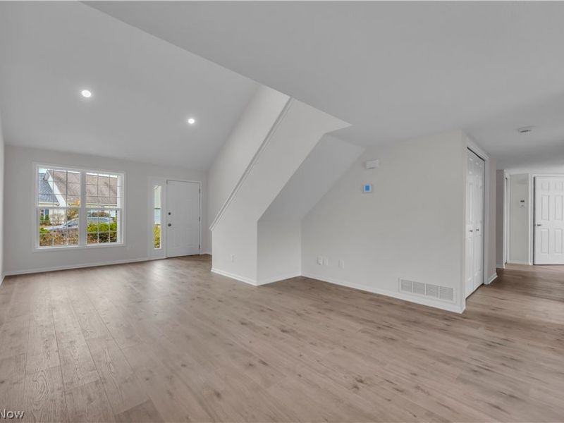 23219 Bennington Hamlet Circle, Euclid, OH 44123 Photo 4