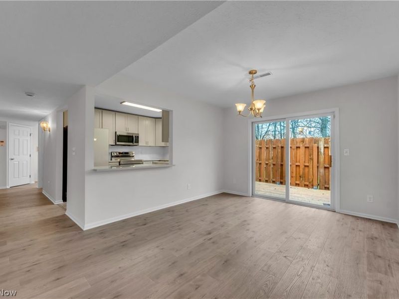 23219 Bennington Hamlet Circle, Euclid, OH 44123 Photo 7