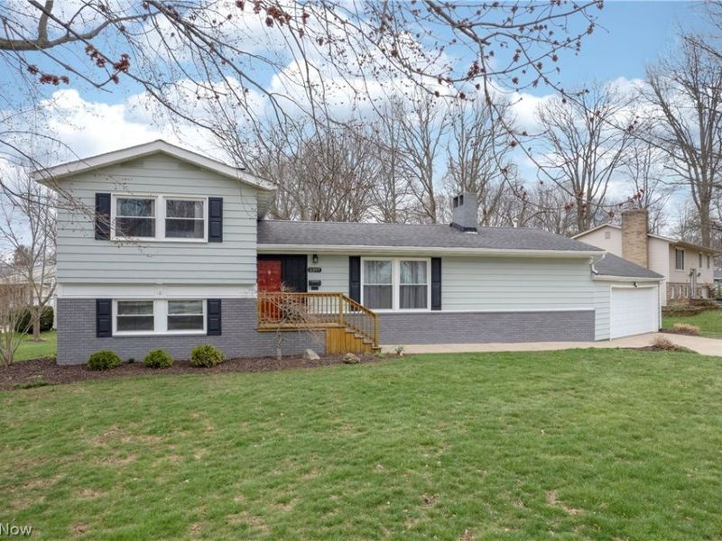 2397 Norman Drive , Stow, OH 44224 Photo 1