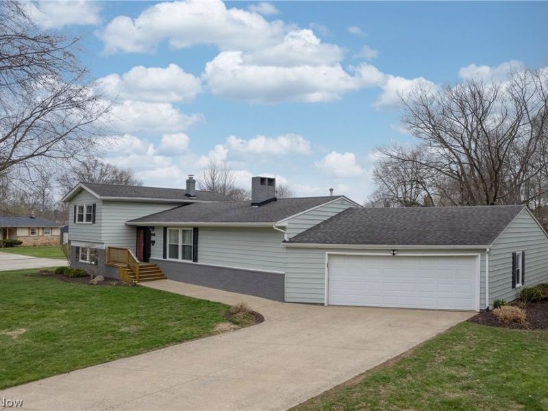 2397 Norman Drive , Stow, OH 44224 Photo 3