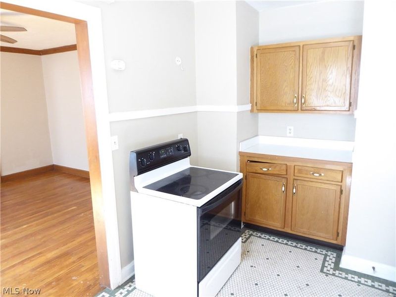 2179 Edgewood Road , Cleveland Heights, OH 44118 Photo 8