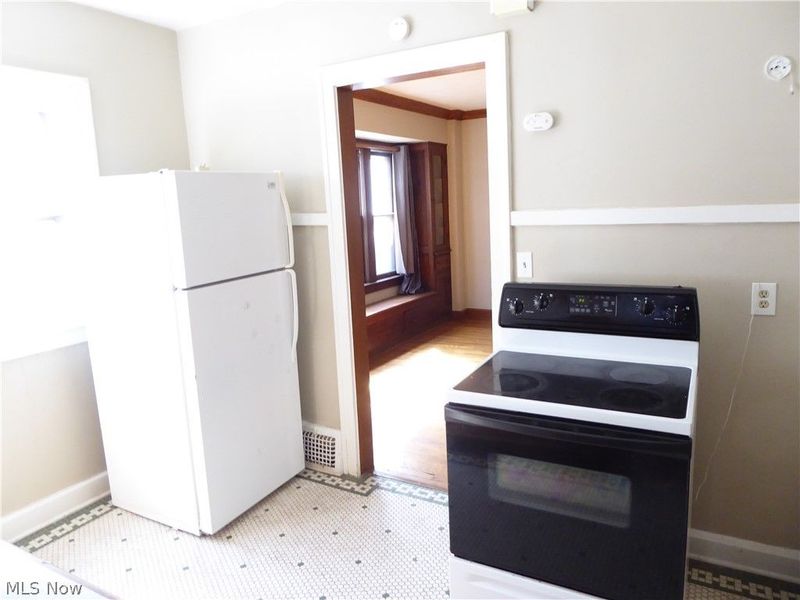 2179 Edgewood Road , Cleveland Heights, OH 44118 Photo 9