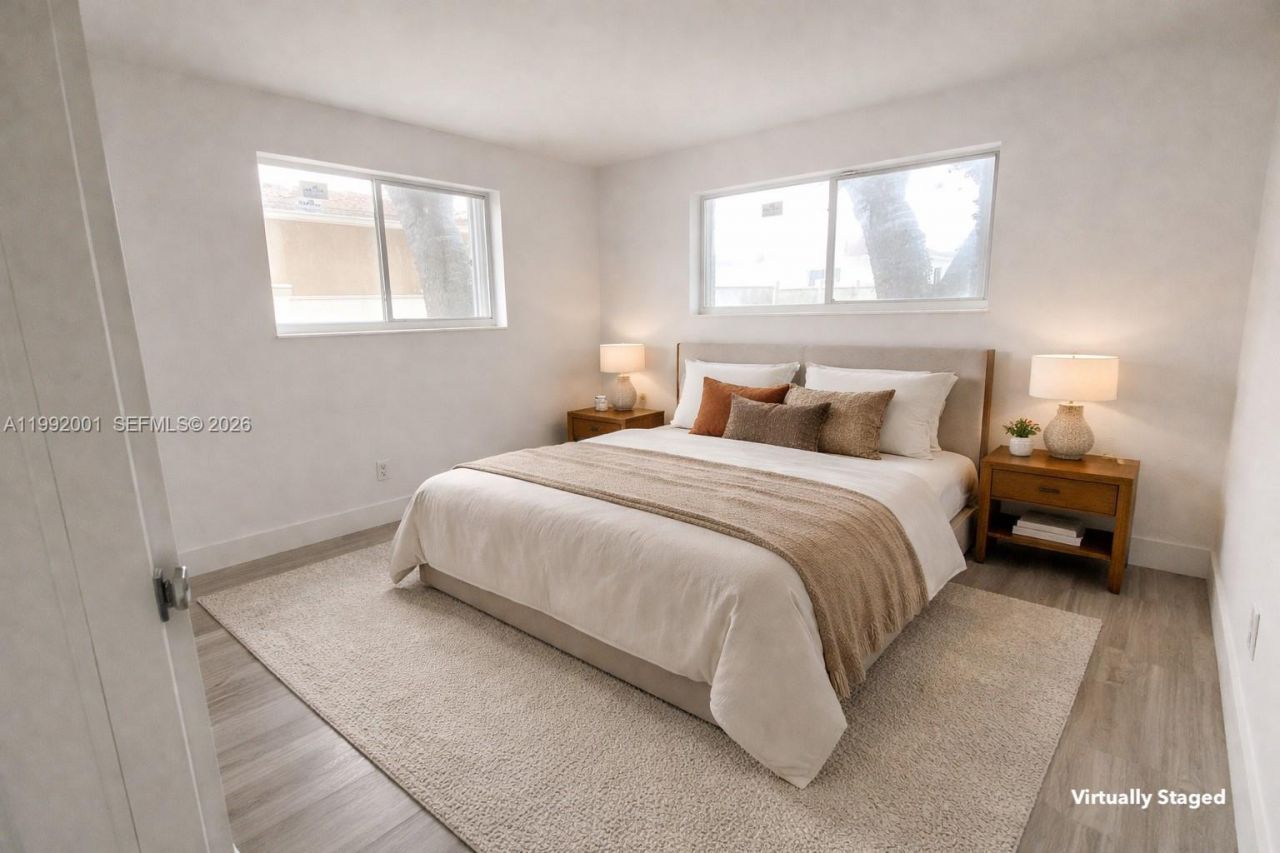 2840 NW 8th St , Fort Lauderdale, FL 33311 Photo