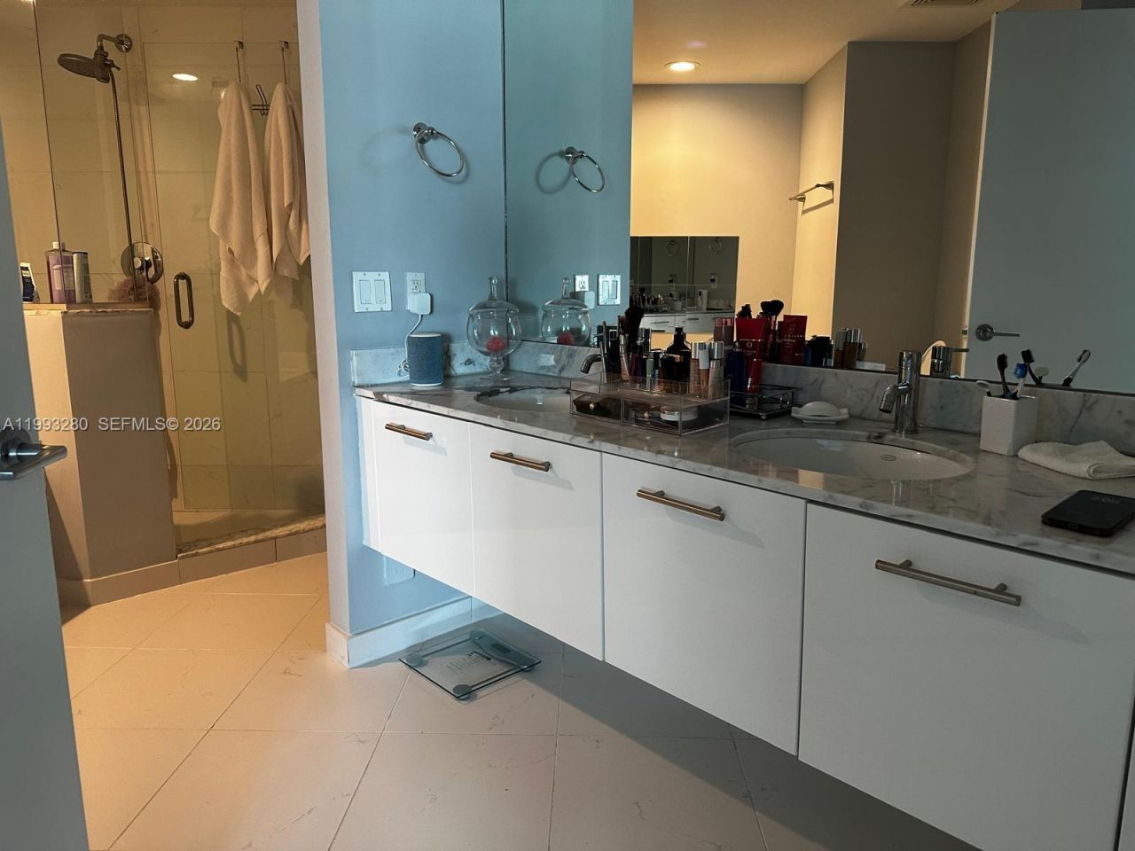 500 Brickell Ave, Unit 3307, Miami, FL 33131 Photo