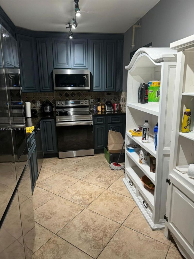 3801 S Ocean Dr, Unit 4P, Hollywood, FL 33019 Photo