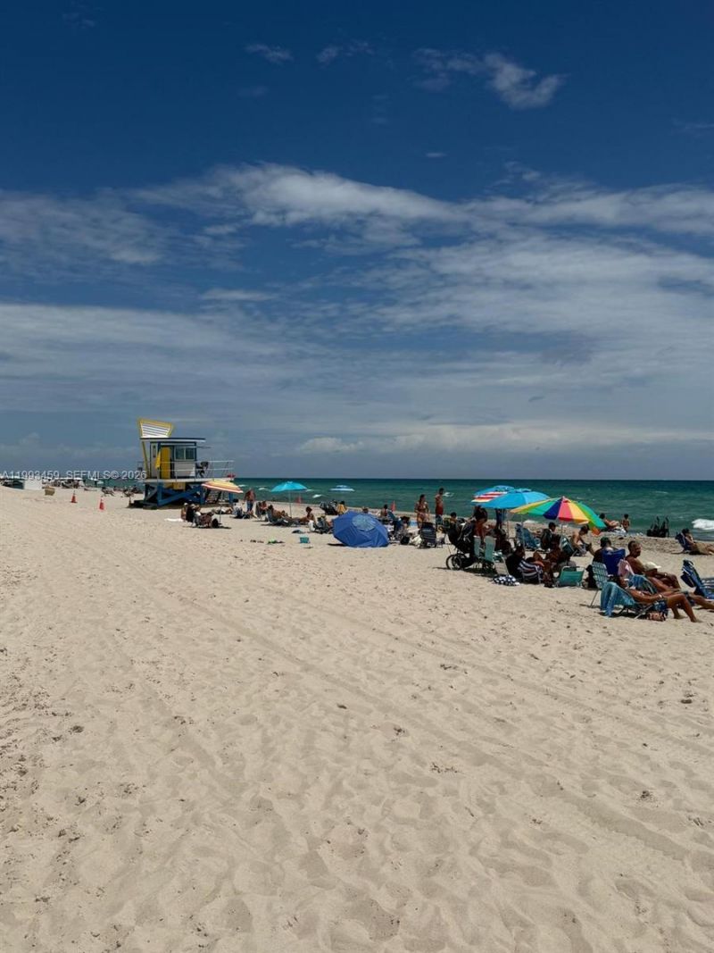 3801 S Ocean Dr, Unit 4P, Hollywood, FL 33019 Photo