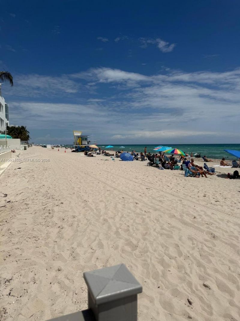 3801 S Ocean Dr, Unit 4P, Hollywood, FL 33019 Photo