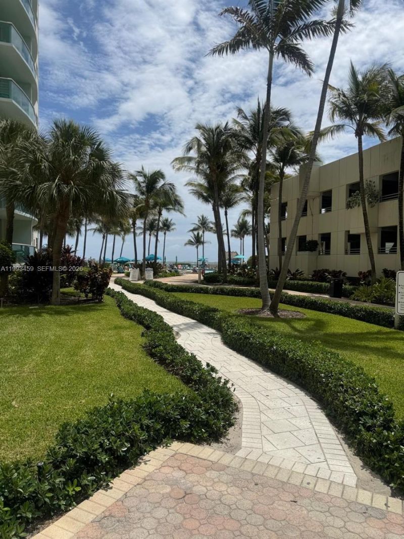 3801 S Ocean Dr, Unit 4P, Hollywood, FL 33019 Photo