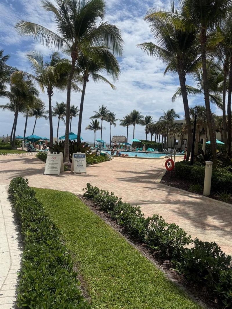3801 S Ocean Dr, Unit 4P, Hollywood, FL 33019 Photo