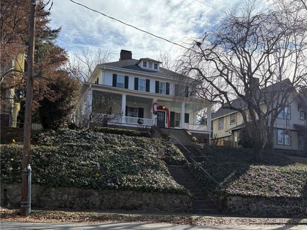 1224 Glade Street , Winston-Salem, NC 27101