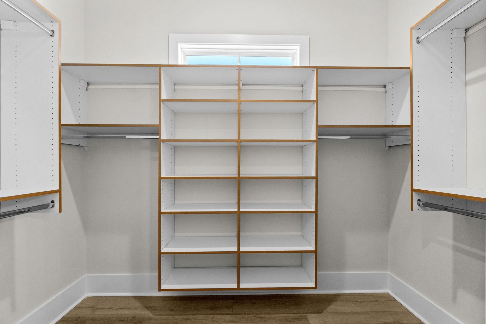 684 Waterbridge Blvd.  Photo 20