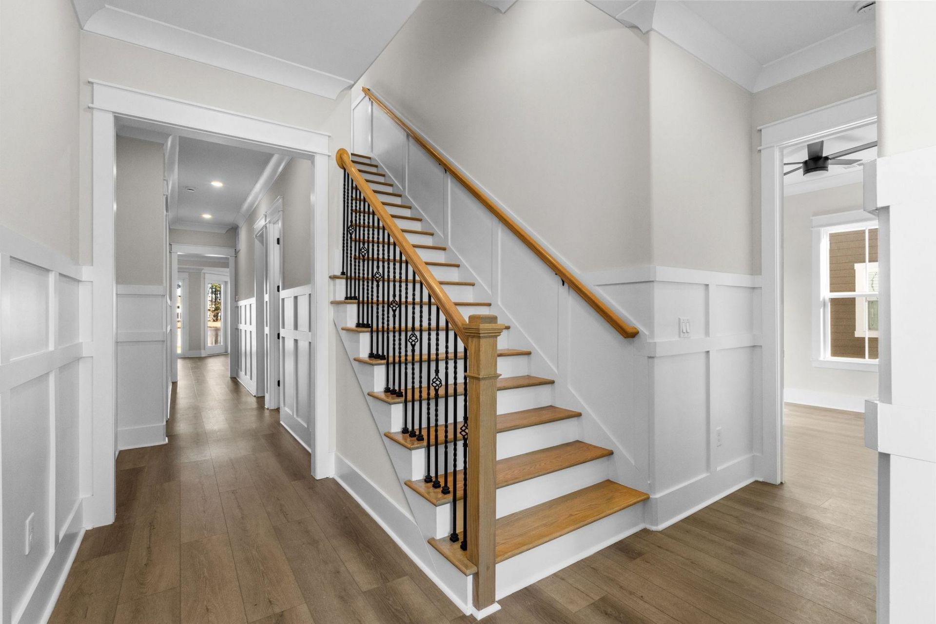 684 Waterbridge Blvd.  Photo 21