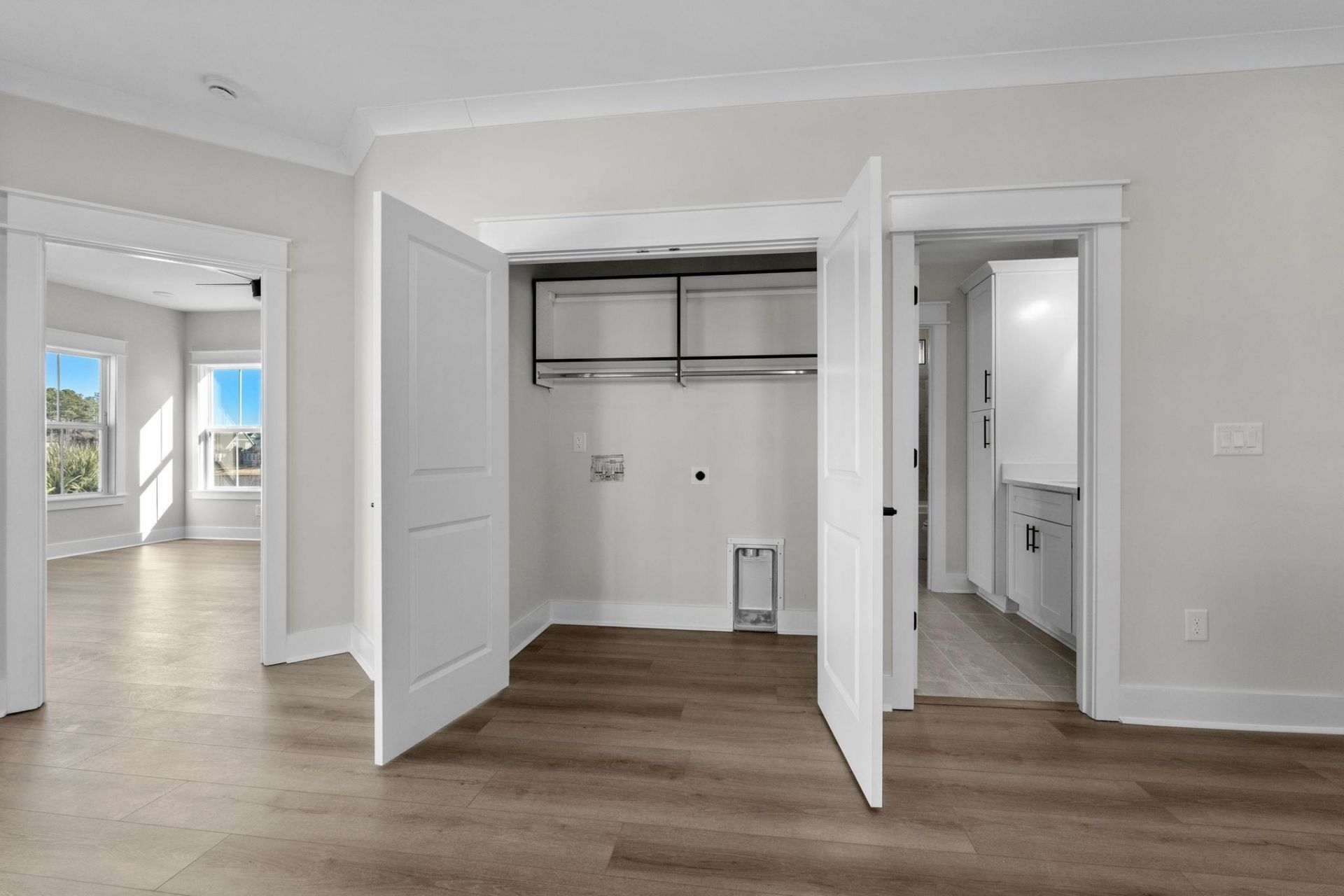 684 Waterbridge Blvd.  Photo 36