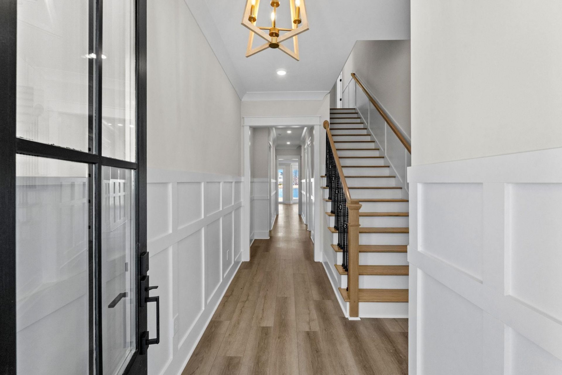 684 Waterbridge Blvd.  Photo 7