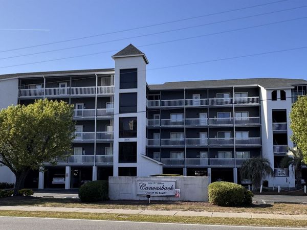 305 Hillside Dr. N, Unit 204, North Myrtle Beach, SC 29582