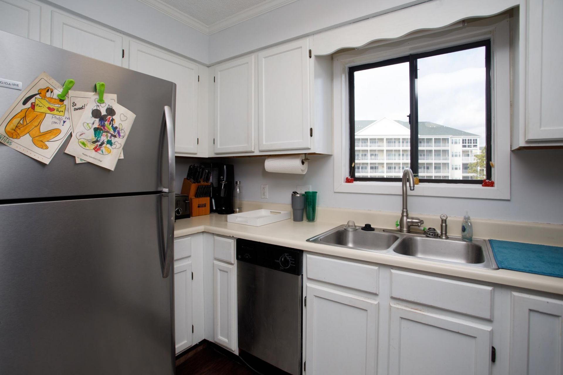 305 Hillside Dr. N Photo 13