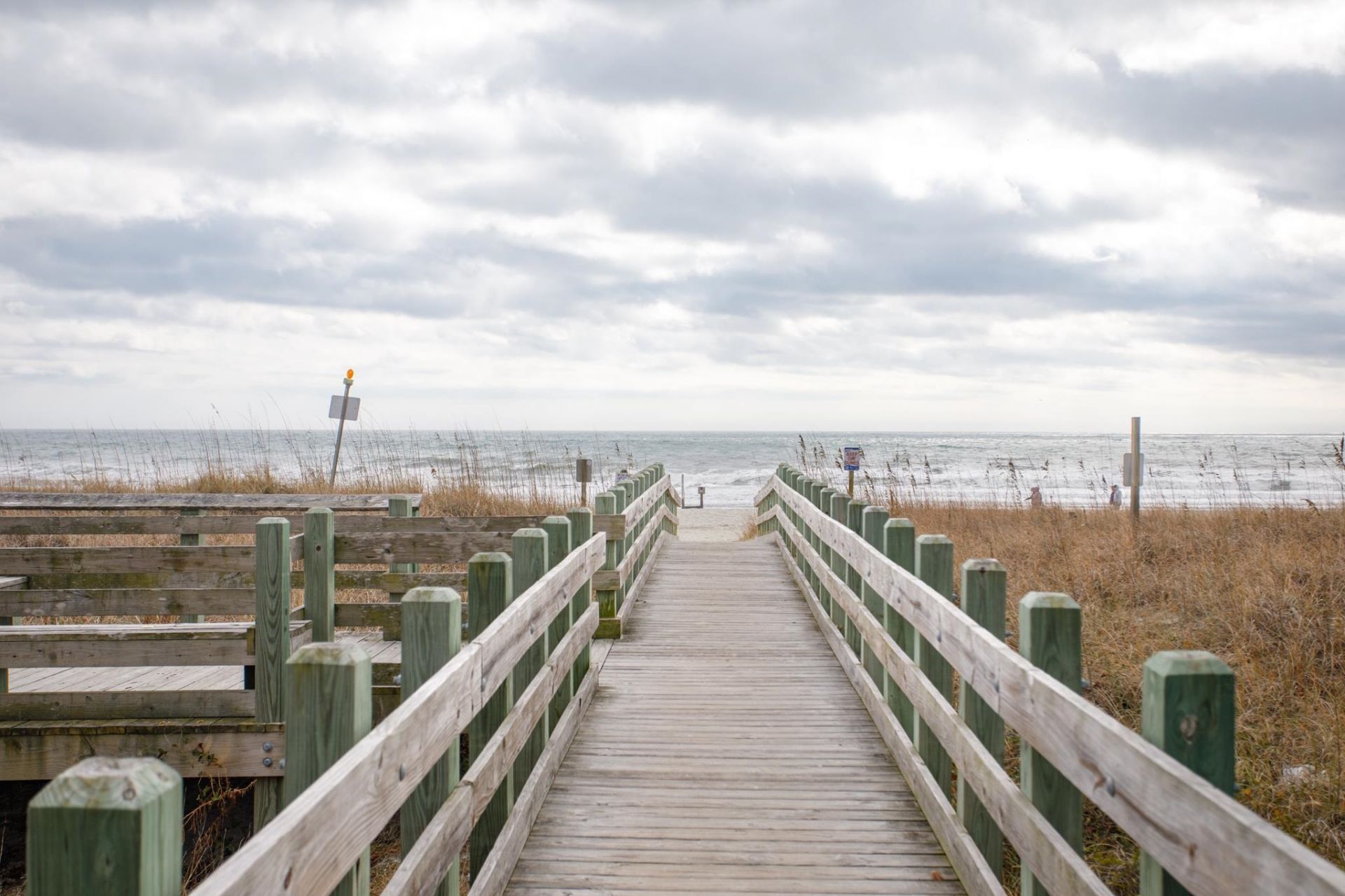 305 Hillside Dr. N Photo 34