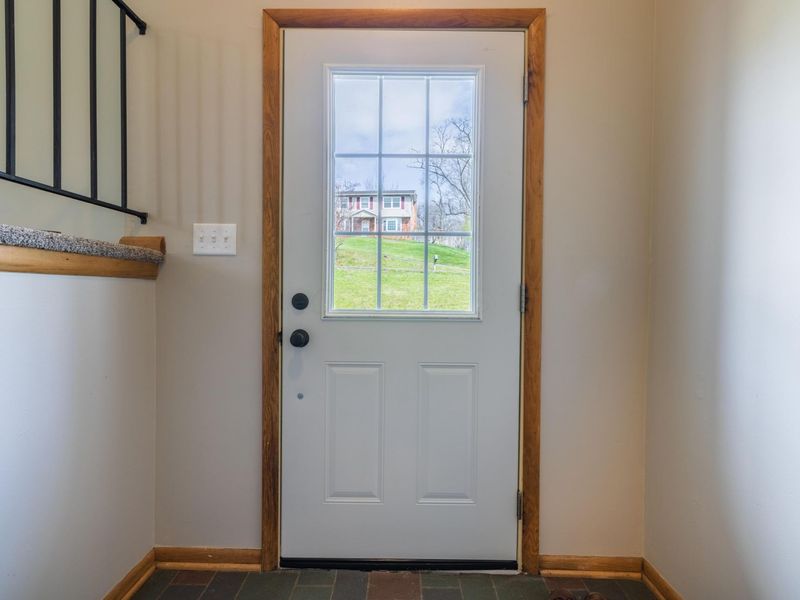 25 Angela Drive , Athens, OH 45701 Photo 5