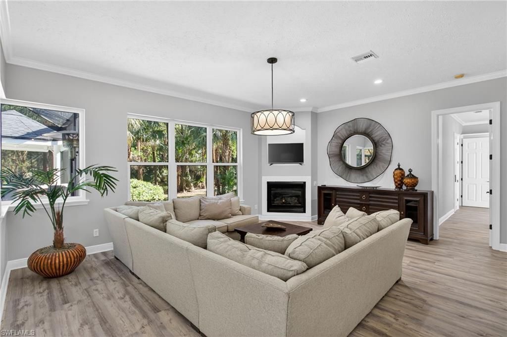 4075 1st Ave Sw, Naples, FL 34119 Photo