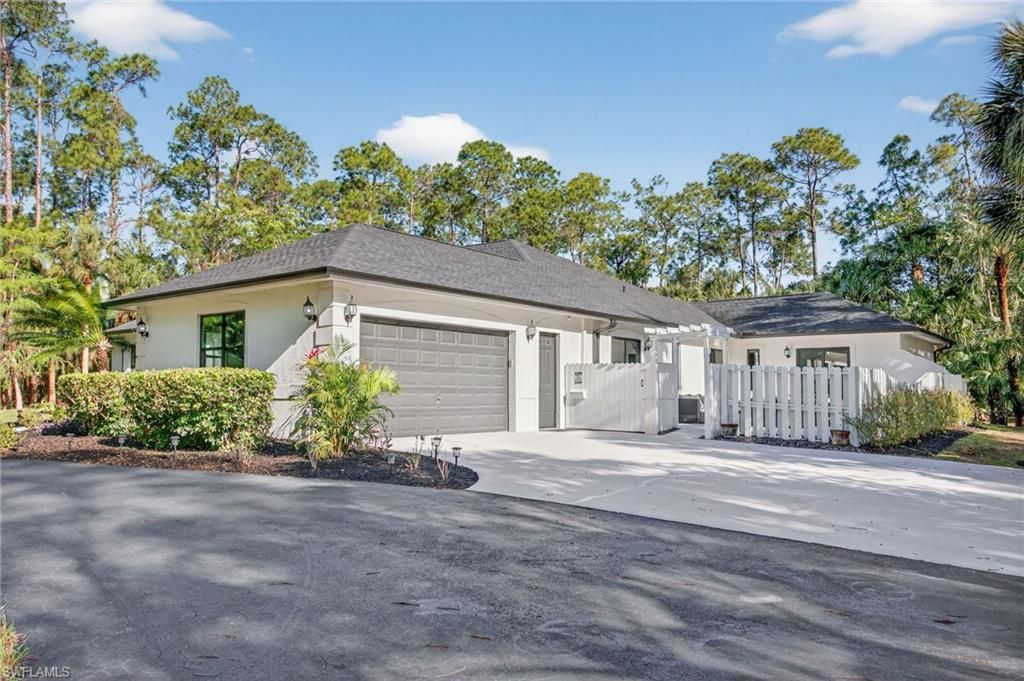 4075 1st Ave Sw, Naples, FL 34119 Photo