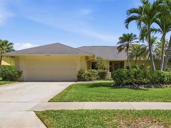 9874 Campbell CIR, NAPLES, FL 34109