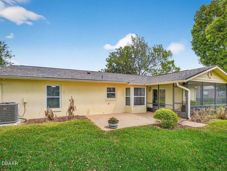 105 Colleen Drive, Daytona Beach, FL 32119