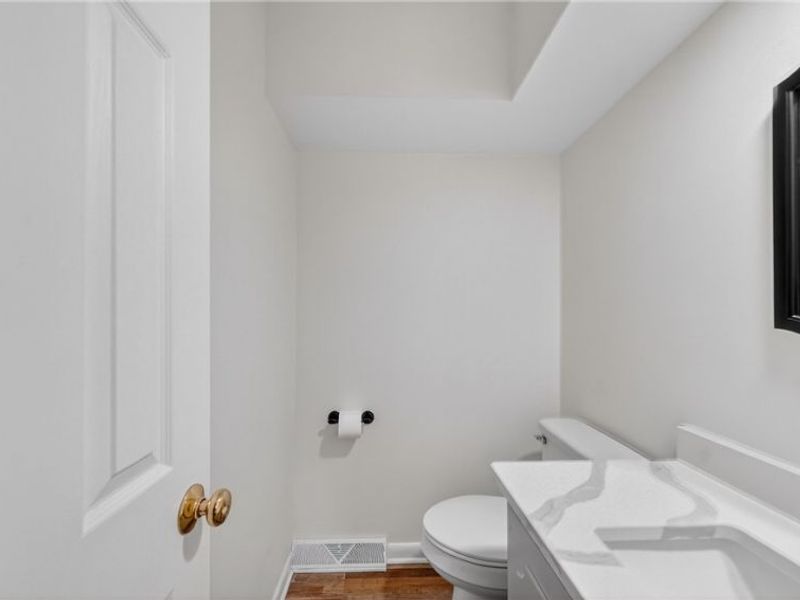 200 Granger Road, Medina, OH 44256 Photo 12