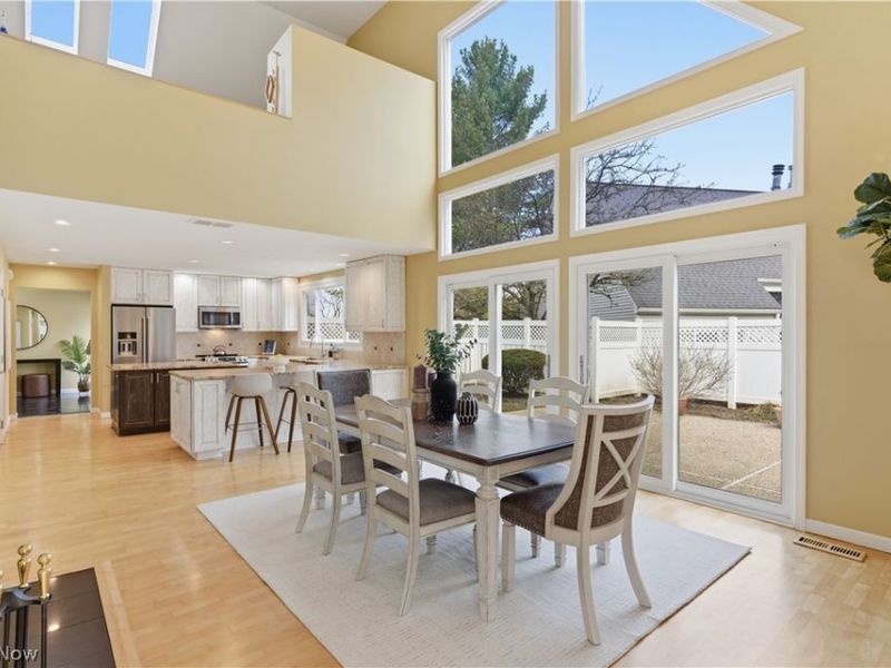 985 Goldenrod Trail , Aurora, OH 44202 Photo 10