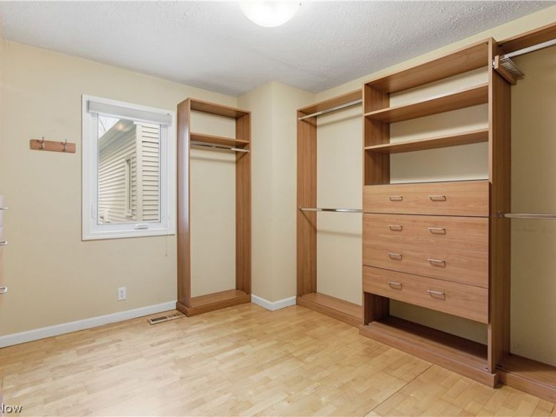 985 Goldenrod Trail, Aurora, OH 44202 Photo 18