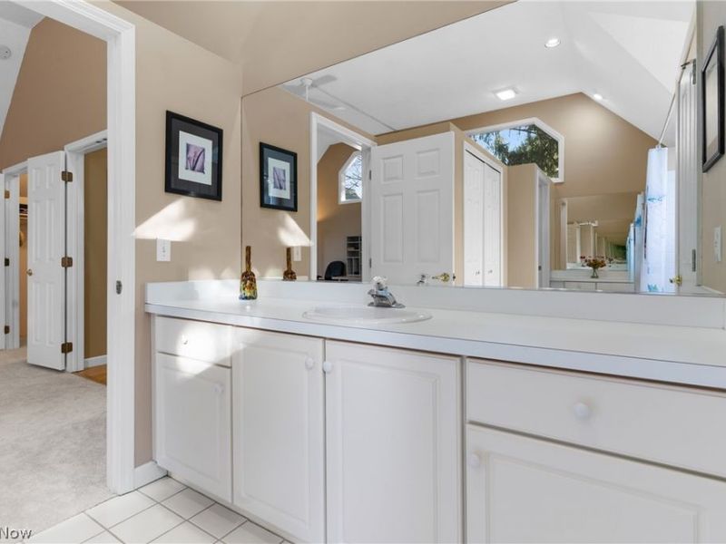 985 Goldenrod Trail , Aurora, OH 44202 Photo 36