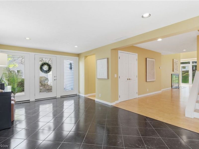 985 Goldenrod Trail , Aurora, OH 44202 Photo 6