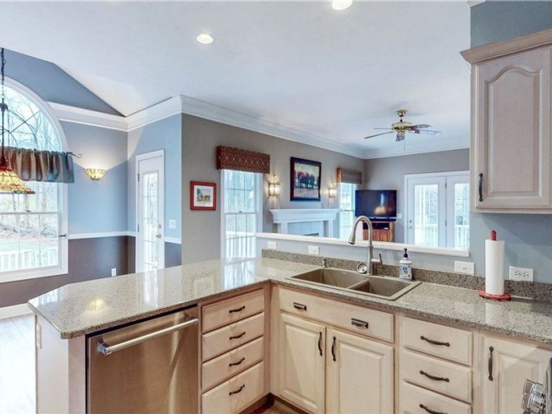 5690 Canyon View Drive, Perry, OH 44077 Photo 9