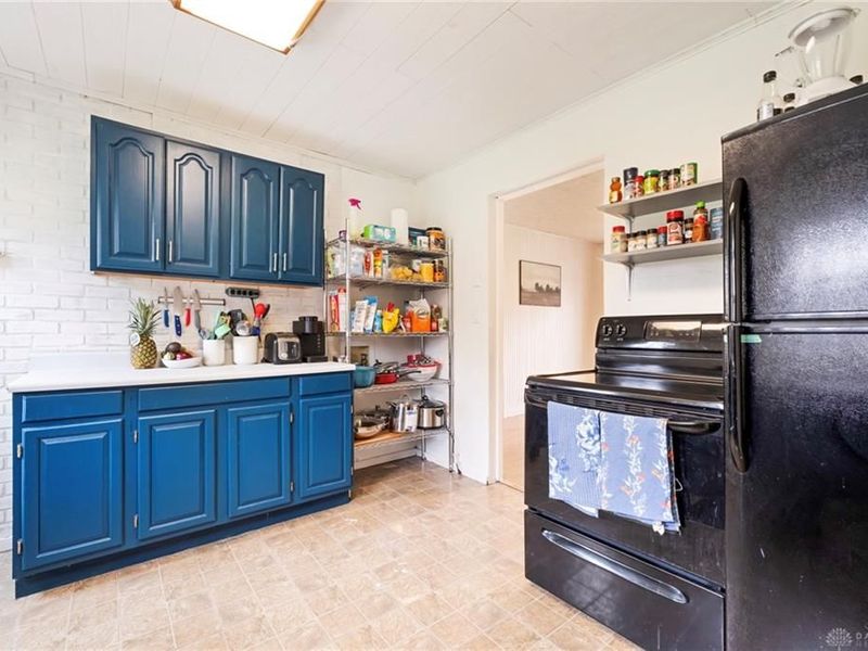 4975 Selma Pike, Green Township, OH 45502 Photo 12