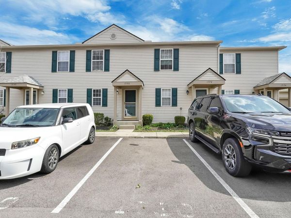 1730 Ridgebury Drive , Unit 139D, Hilliard, OH 43026