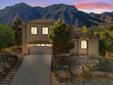 5440 Broadmoor Bluffs Drive , Colorado Springs, CO 80906