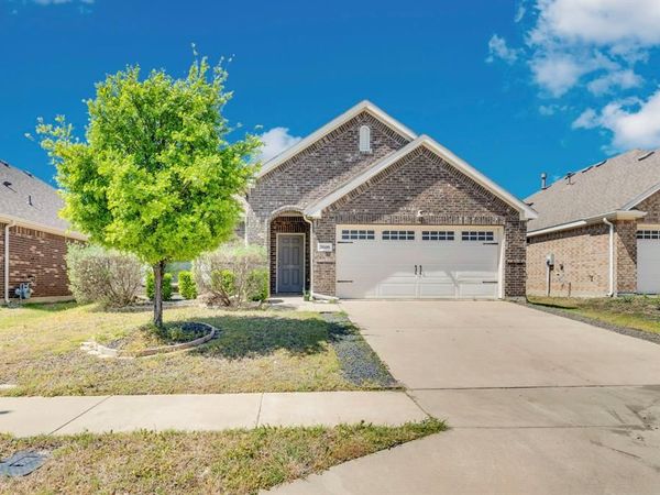 2609 Centurion Road, Glenn Heights, TX 75154