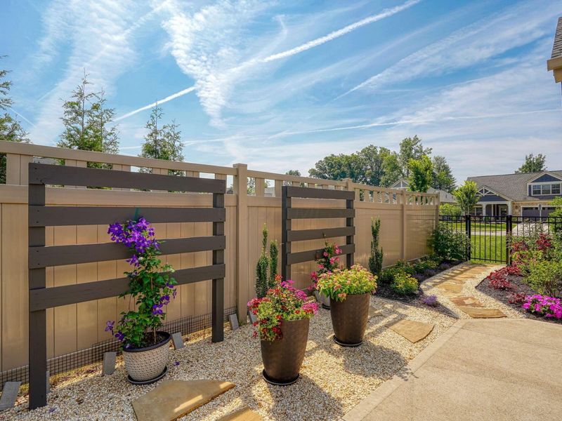 240 Parkgate Court, Delaware, OH 43015 Photo 12