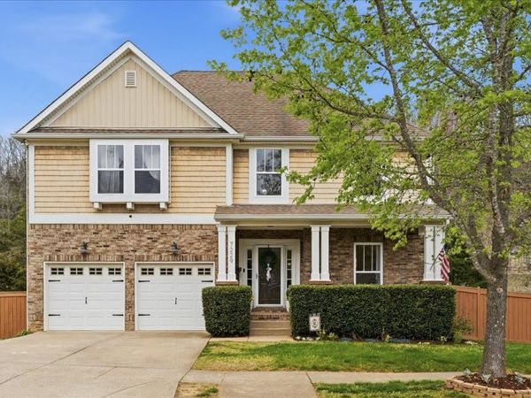 7229 Riverfront Dr , Nashville, TN 37221