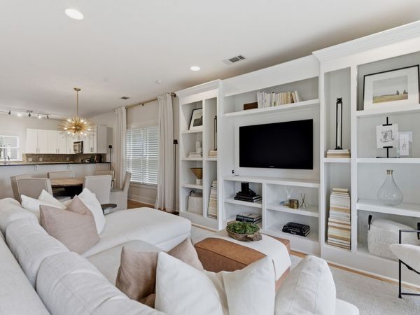 111 Gale Park Lane, Nashville, TN 37204