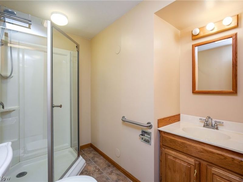 6231 Howland Street , Louisville, OH 44641 Photo 10