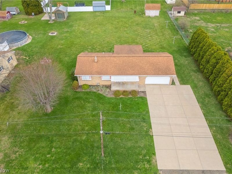 6231 Howland Street , Louisville, OH 44641 Photo 18