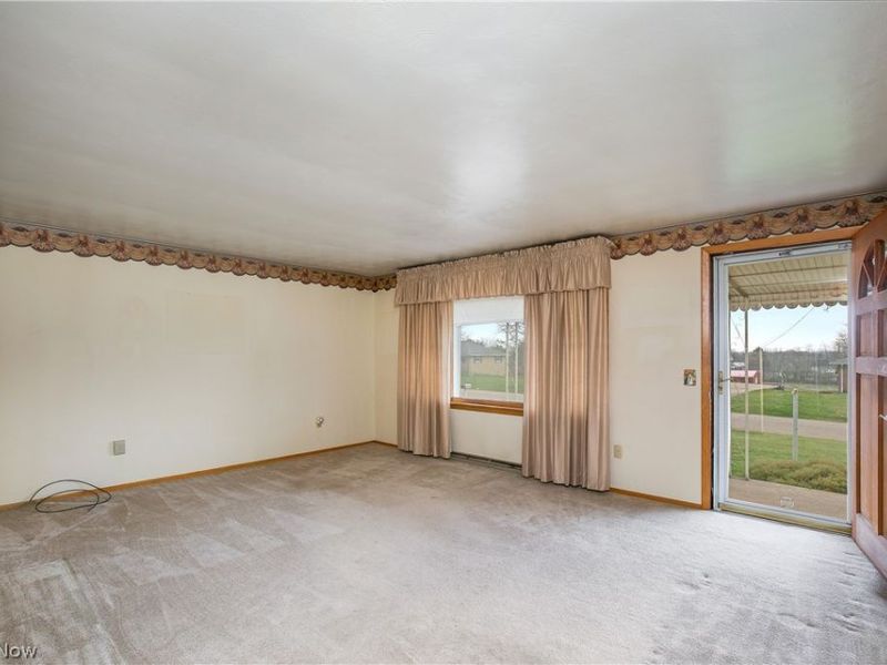 6231 Howland Street , Louisville, OH 44641 Photo 5