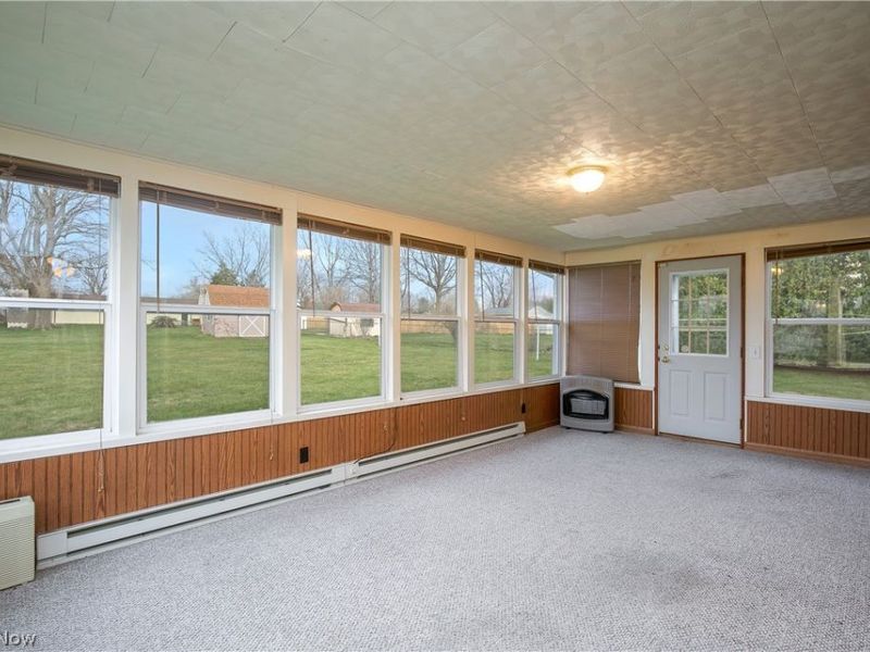 6231 Howland Street , Louisville, OH 44641 Photo 9