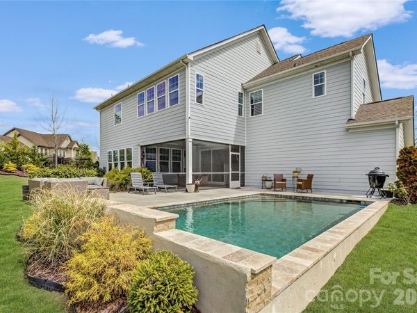 17204 Saranita Lane, Charlotte, NC 28278