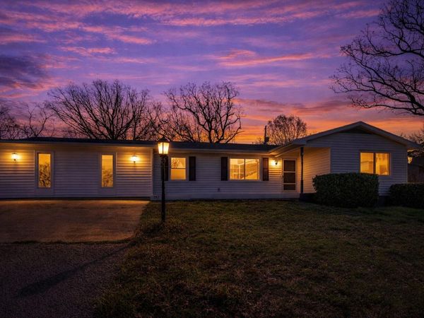 182 Valley View Drive, Ridgedale, MO 65739