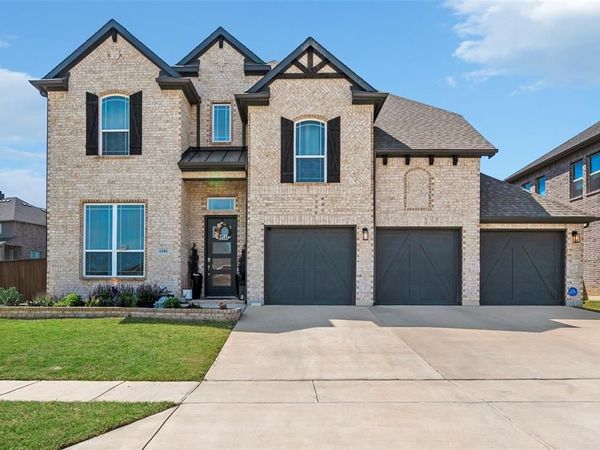 1101 Alderwood Drive, Justin, TX 76247