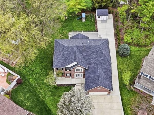 6809 Wintergreen Place, Dayton, OH 45424