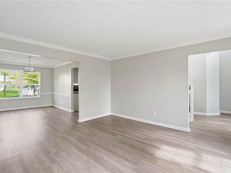 6809 Wintergreen Place, Dayton, OH 45424 Photo 10